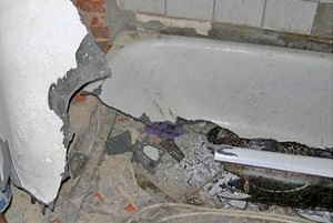 Демонтаж ванны в Заинске